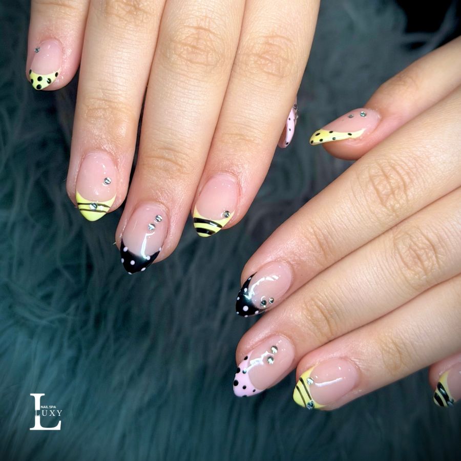Nails Design